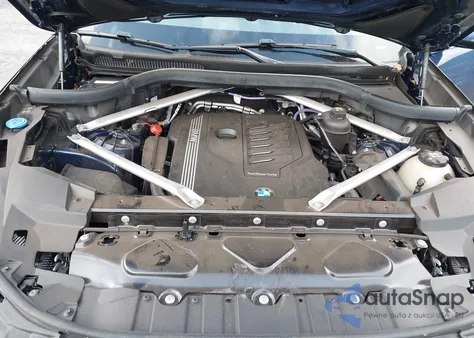 2022 BMW X5 xDrive40I z USA, uszkodzony, nr VIN 5UXCR6C08N9M97964